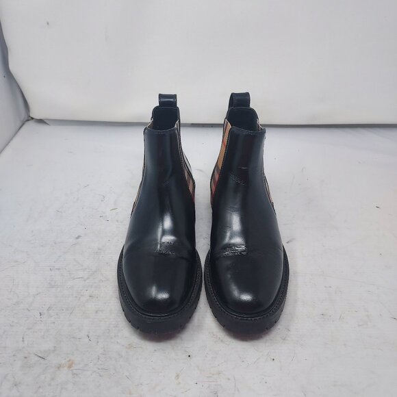 Burberry Check Black Leather Chelsea Boot - Picture 5 of 10